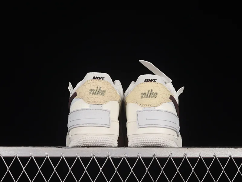 All Categories Nk Air Force 1 Air Force Series Nk Air Force 1 Shadow Air Force Lightweight Increase Nk Air Force 1 Shadow Air Force One Lightweight Increase Low-top Versatile Sneakers FD0804-100